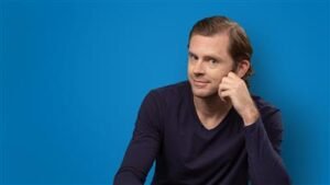 Read more about the article Chris Guillebeau – Marketing Your Side Hustle Free Download