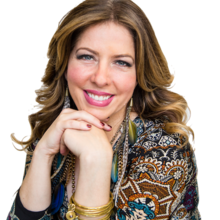 You are currently viewing Michelle Villalobos – Retreats To Riches Download